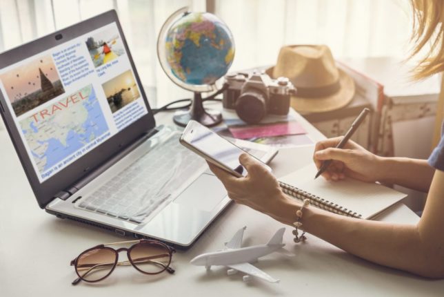 Travel Agency Vs Own Planning